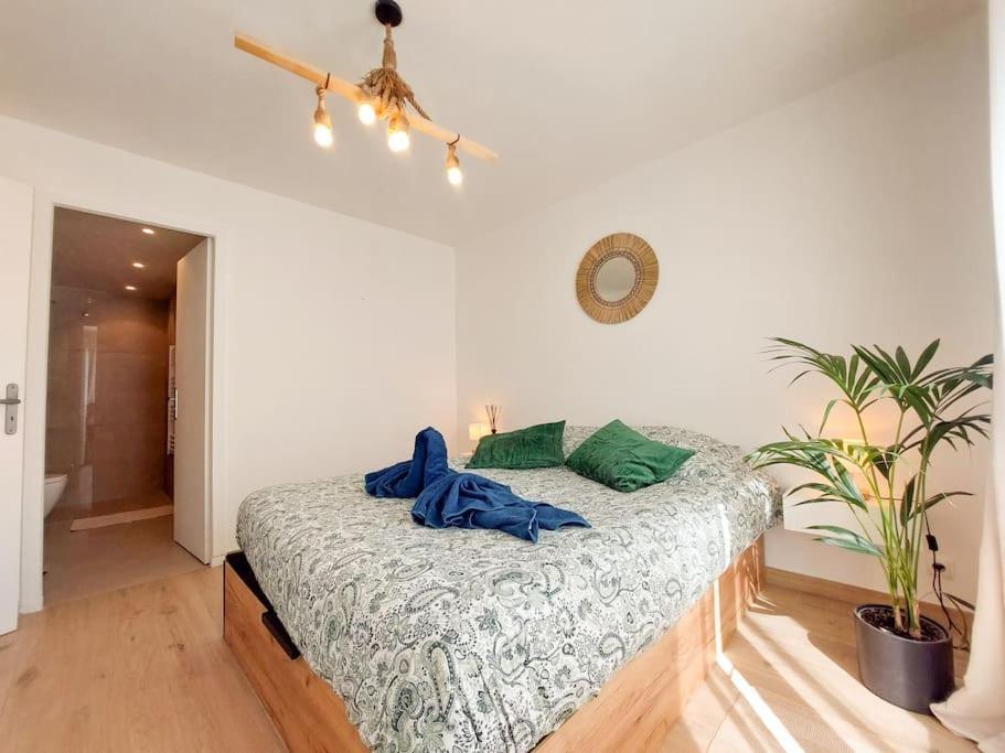 T2 Cosy Toulon, Proche Plage Exterior photo