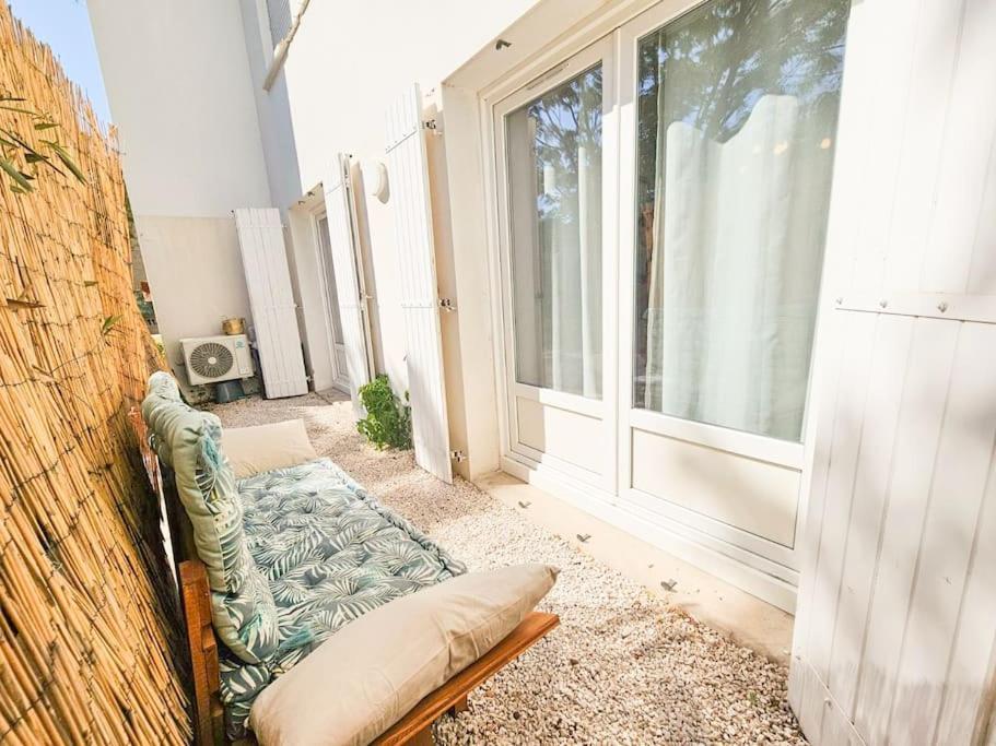 T2 Cosy Toulon, Proche Plage Exterior photo